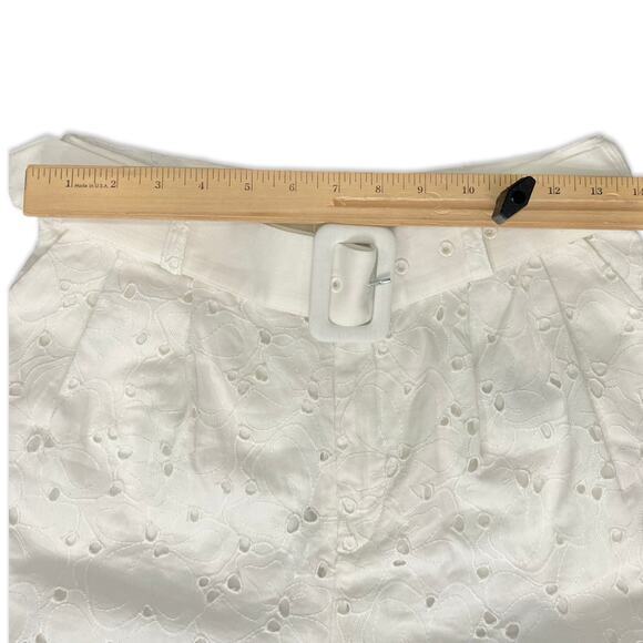 Ted Baker White Suzet Tailored Belted High Waist Eyelet Shorts Size 6 NEW no Tag - Picture 3 of 10